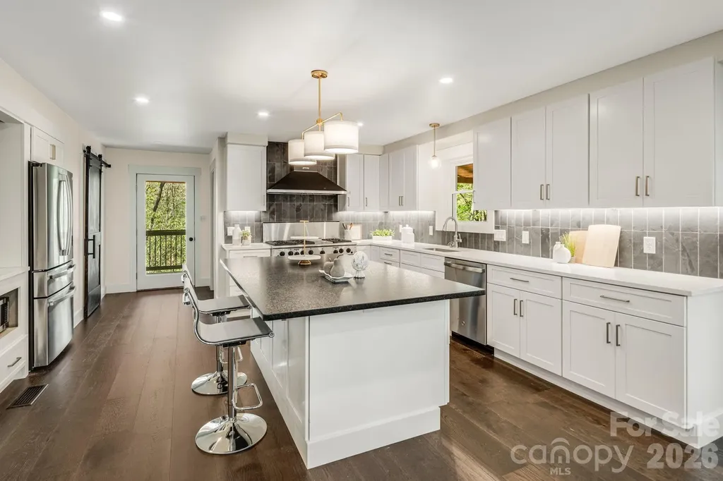 234 Lobdell Road Pisgah Forest NC 28768