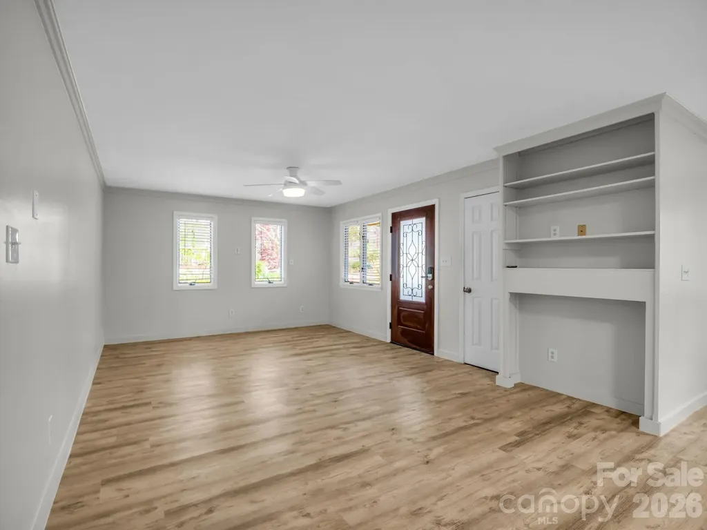 605 Rhododendron Avenue Black Mountain NC 28711