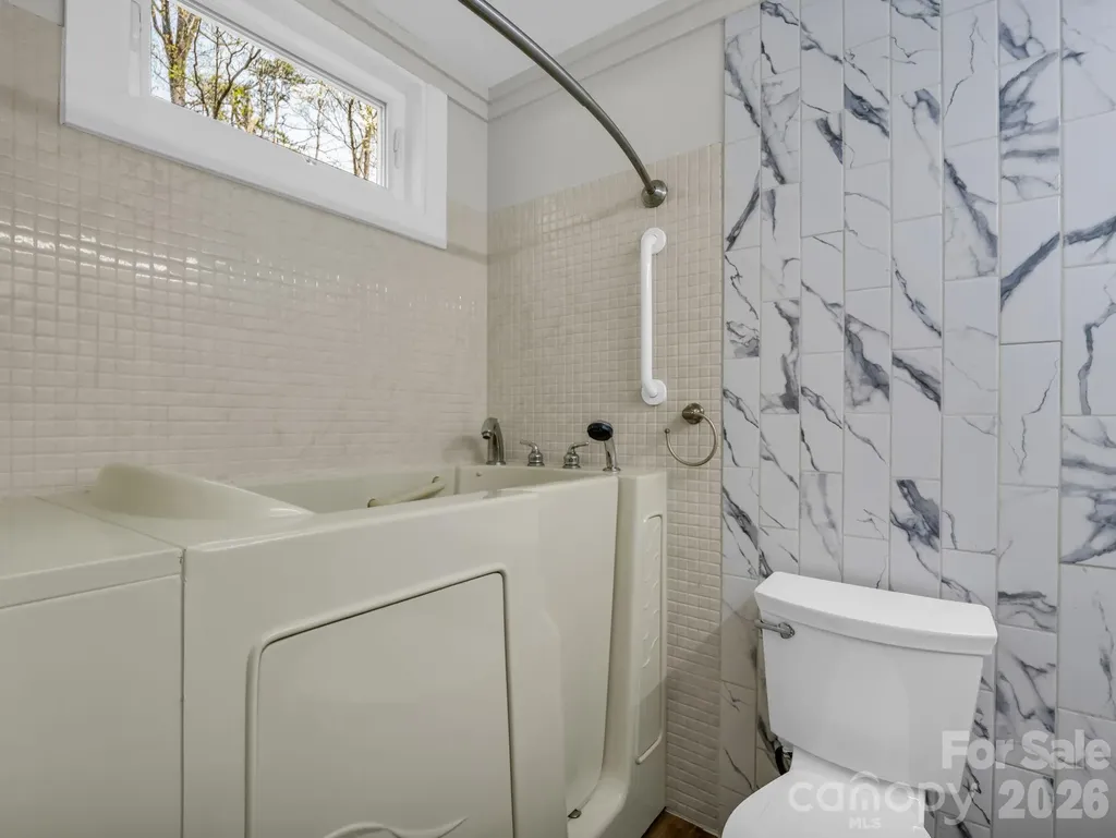 605 Rhododendron Avenue Black Mountain NC 28711