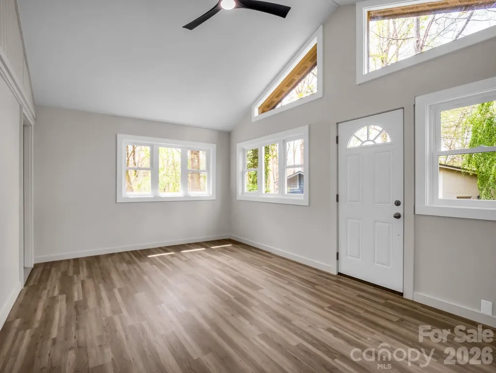 605 Rhododendron Avenue Black Mountain NC 28711
