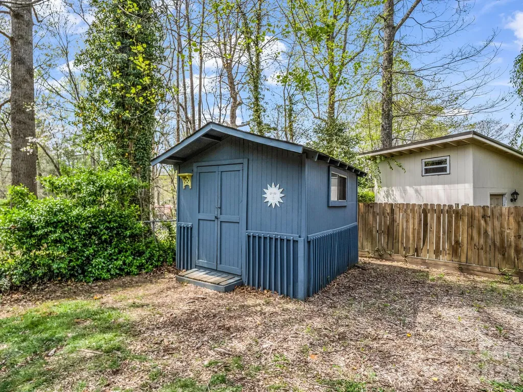 605 Rhododendron Avenue Black Mountain NC 28711
