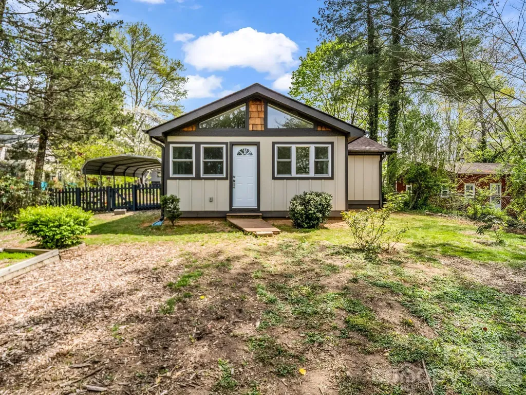 605 Rhododendron Avenue Black Mountain NC 28711