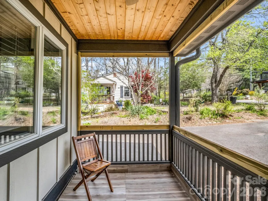 605 Rhododendron Avenue Black Mountain NC 28711