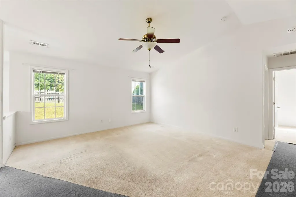 10215 Orchard Grass Court Charlotte NC 28278