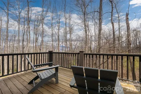 51 Summit Road Swannanoa NC 28778
