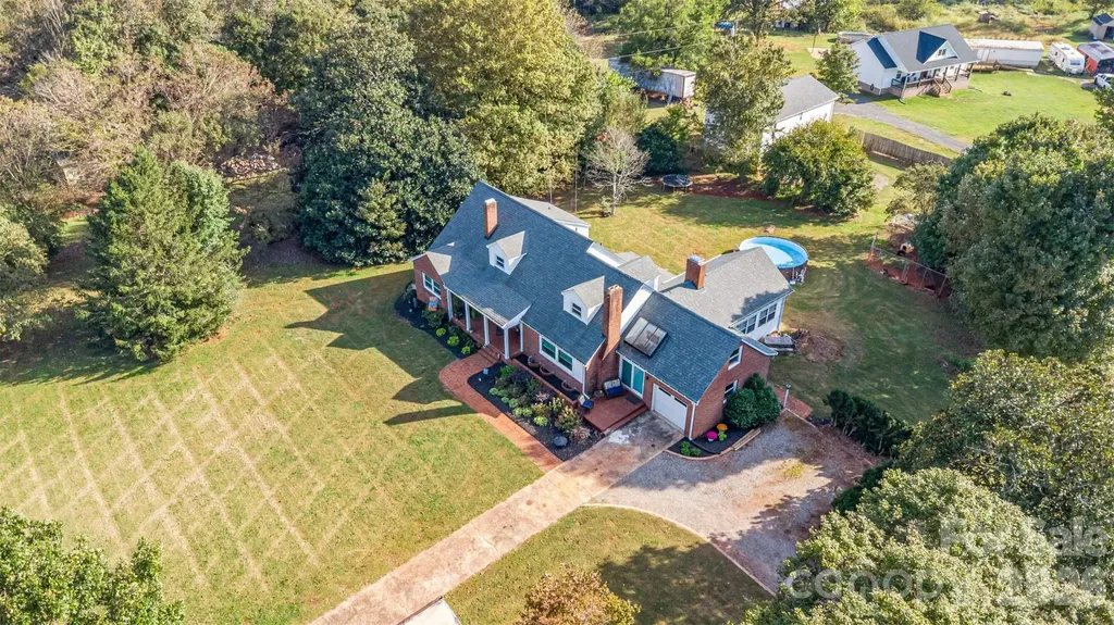 941 Casar Belwood Road Lawndale NC 28090