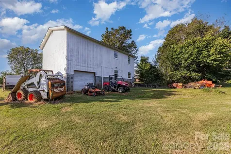 941 Casar Belwood Road Lawndale NC 28090