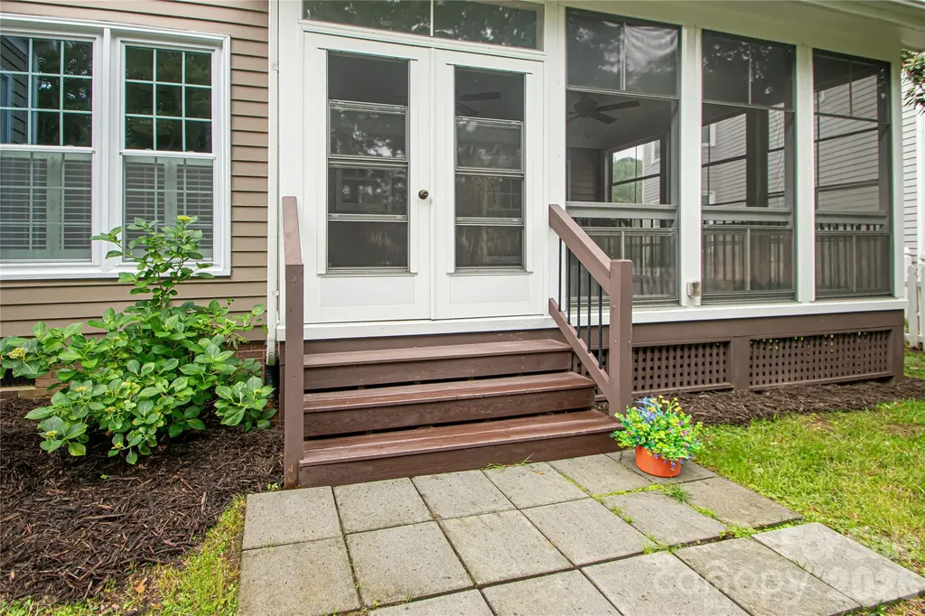 2806 Saintfield Place Charlotte NC 28270