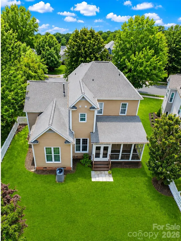 2806 Saintfield Place Charlotte NC 28270