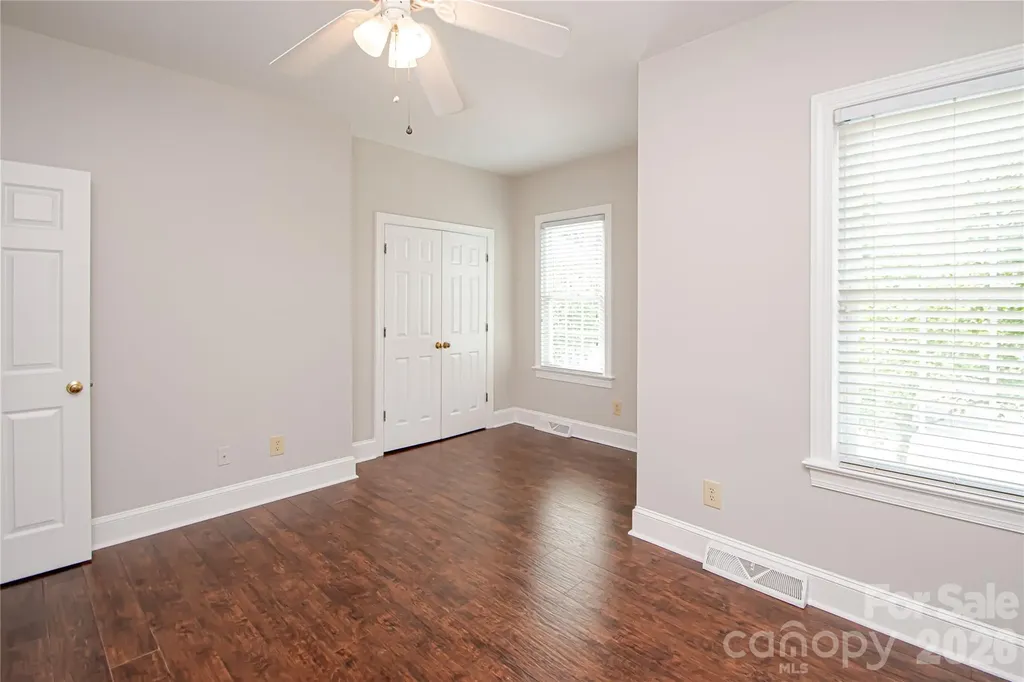2806 Saintfield Place Charlotte NC 28270