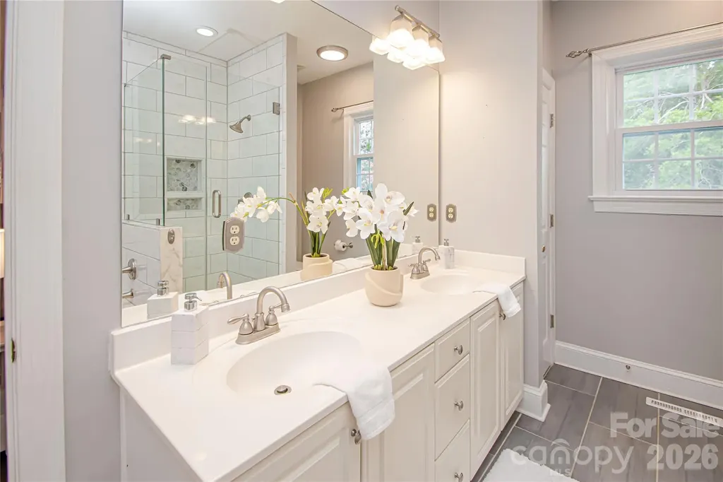 2806 Saintfield Place Charlotte NC 28270