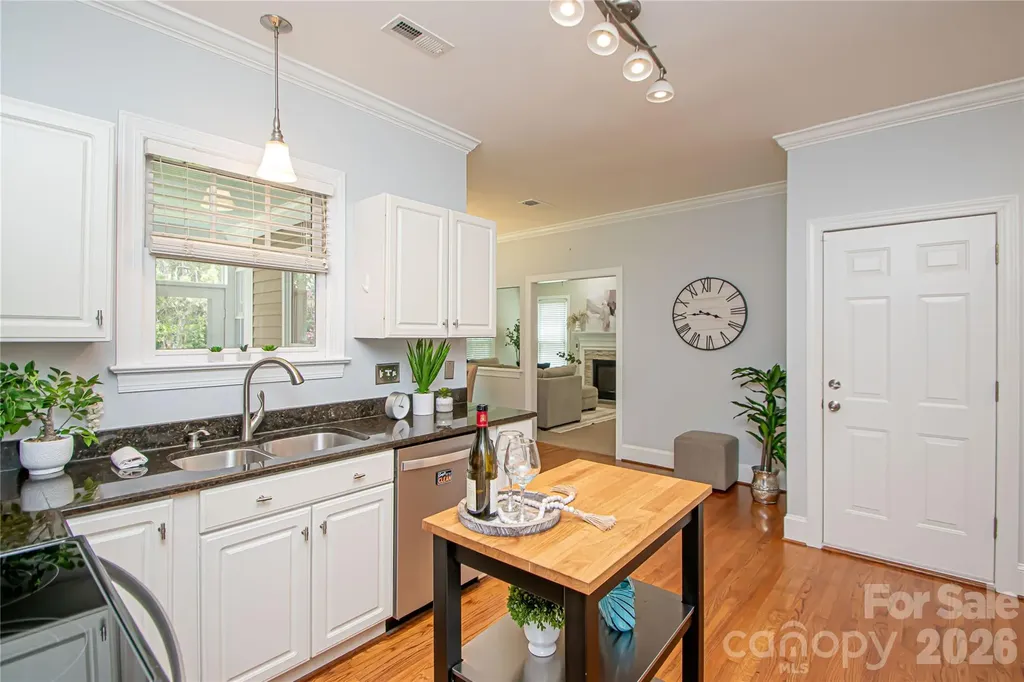 2806 Saintfield Place Charlotte NC 28270