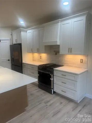 2520 27th Avenue Circle NE Hickory NC 28601