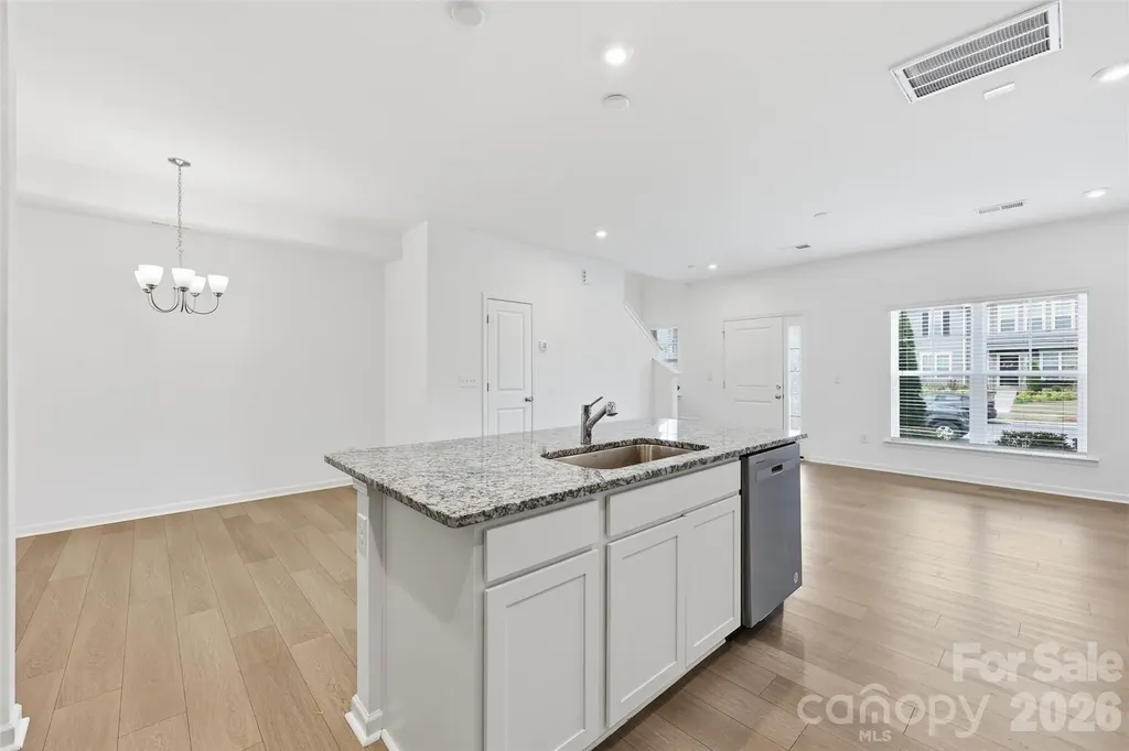 10108 Guardian Drive Charlotte NC 28273