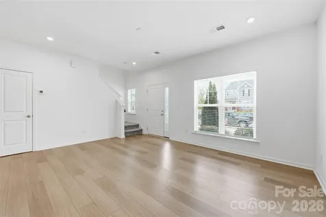 10108 Guardian Drive Charlotte NC 28273