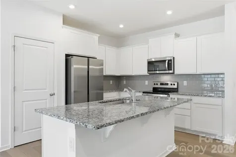 10108 Guardian Drive Charlotte NC 28273