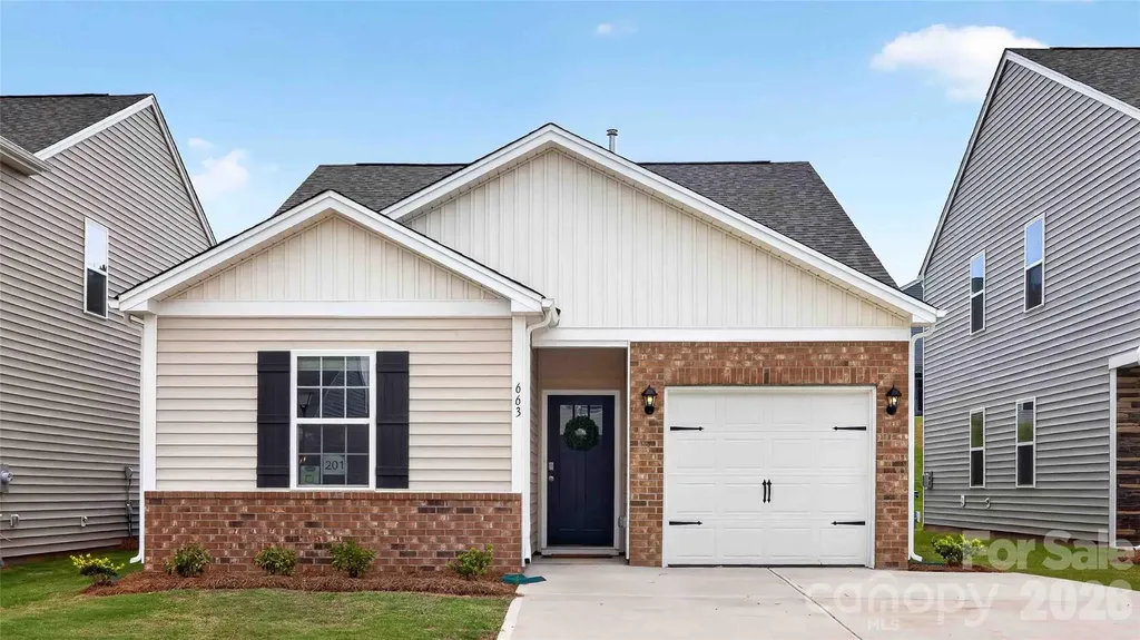 663 13th Avenue Drive NE Hickory NC 28601