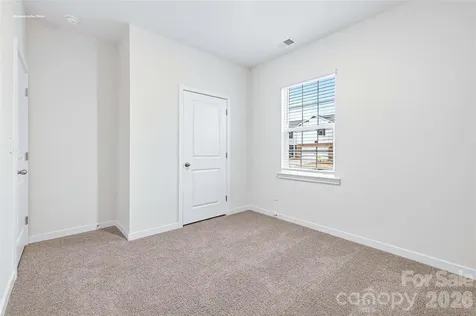 663 13th Avenue Drive NE Hickory NC 28601