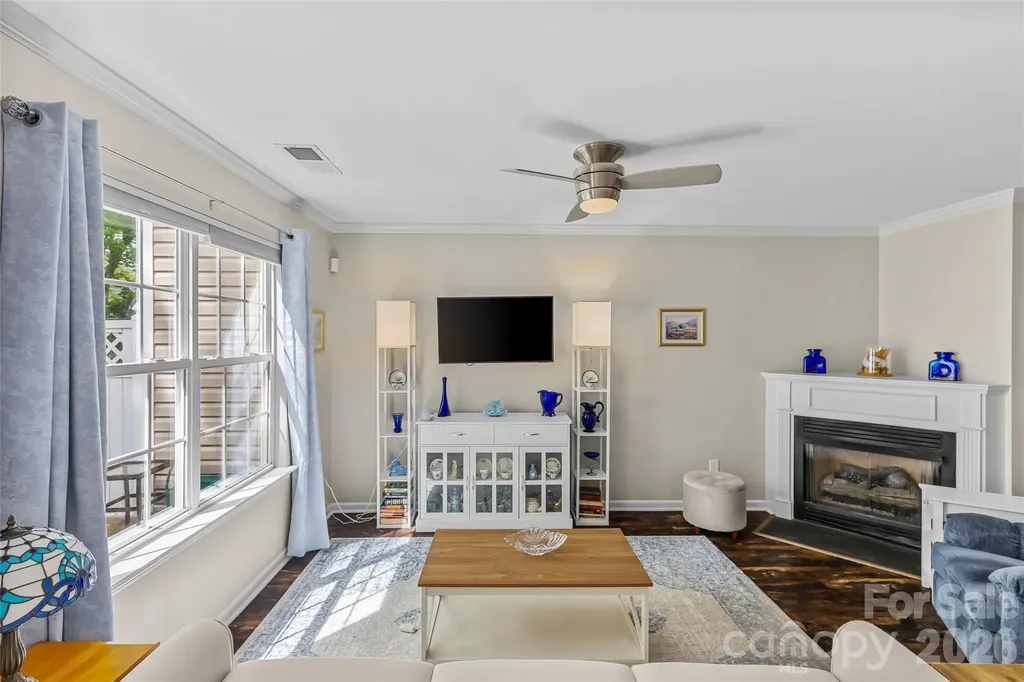 8733 Robinson Forest Drive Charlotte NC 28277