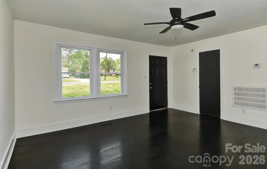 961 Clanton Road Charlotte NC 28217