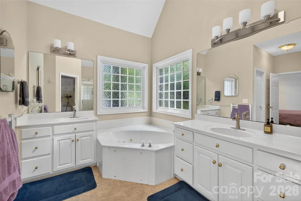 4854 Huddersfield Drive Harrisburg NC 28075