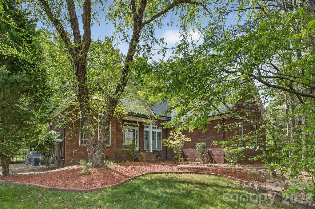 4854 Huddersfield Drive Harrisburg NC 28075