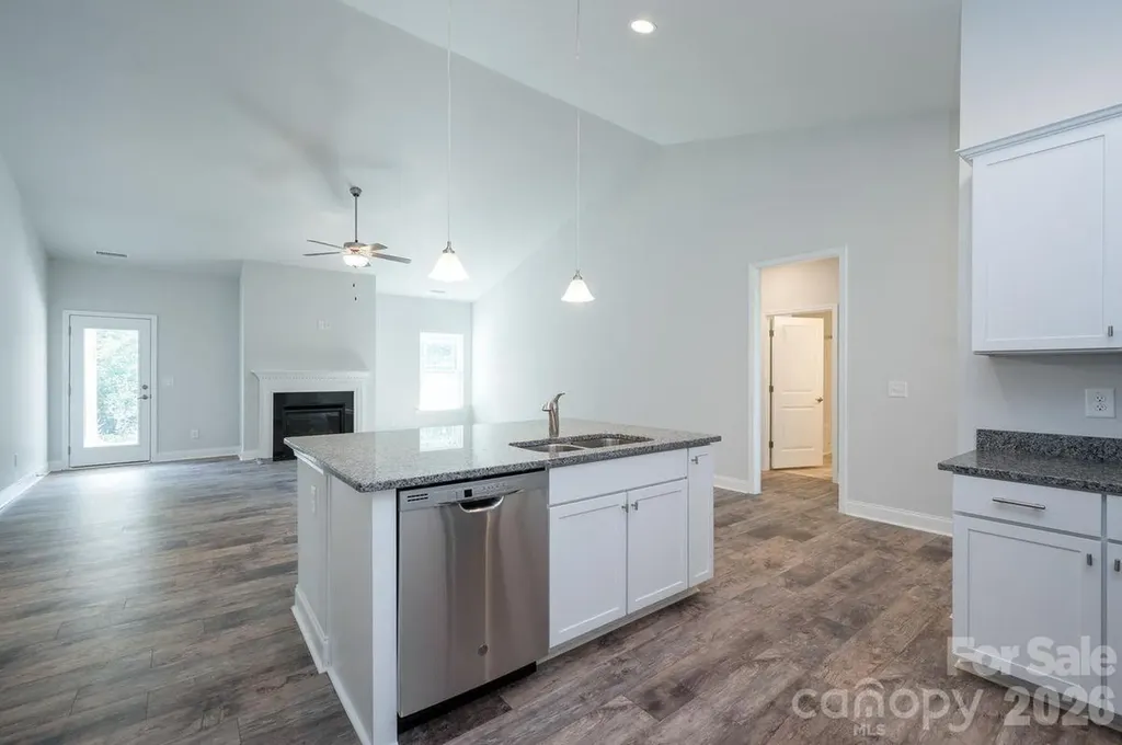 1007 Penarth Court Catawba NC 28609