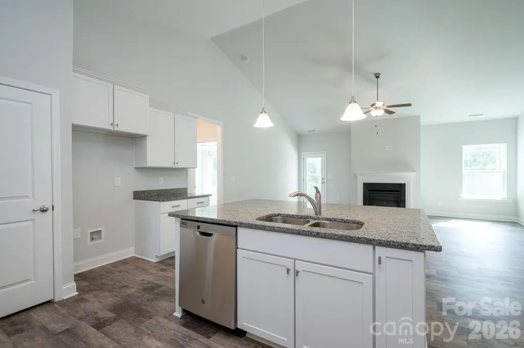 1007 Penarth Court Catawba NC 28609