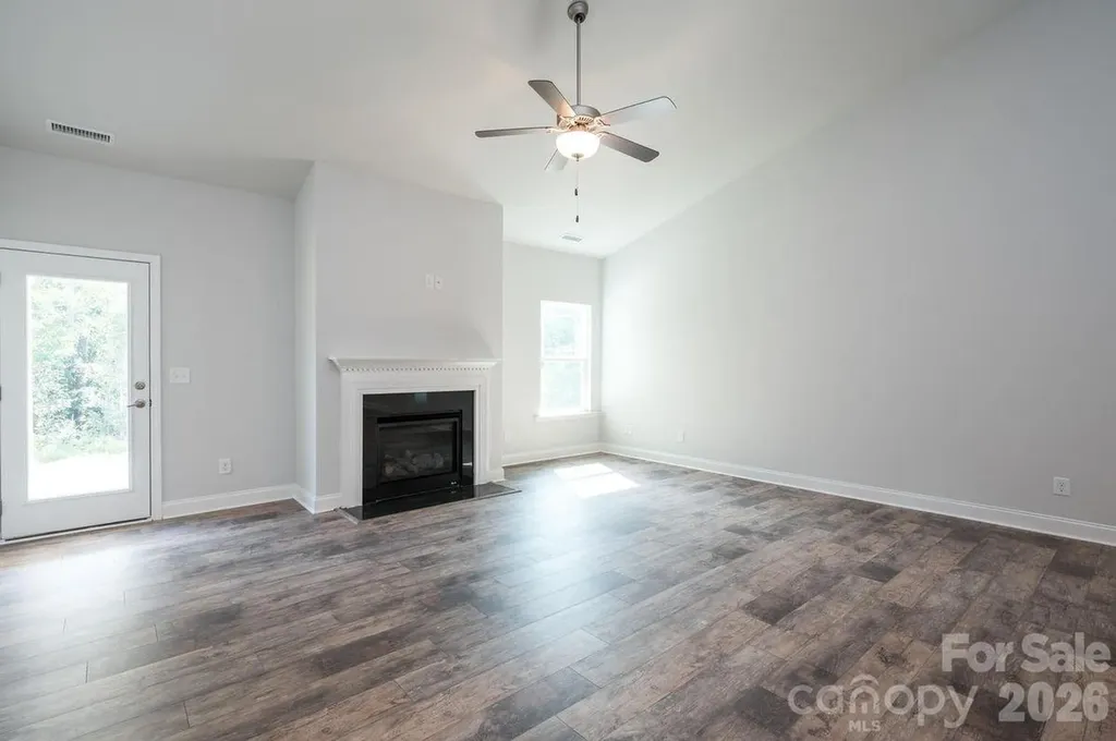 1007 Penarth Court Catawba NC 28609