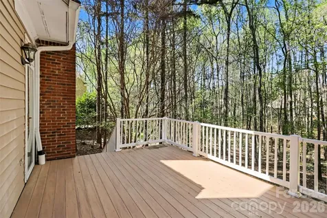 120 Wildiris Drive Mooresville NC 28117