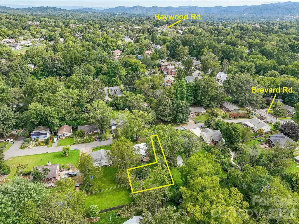 10 Rex Drive Asheville NC 28806