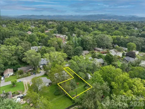 10 Rex Drive Asheville NC 28806