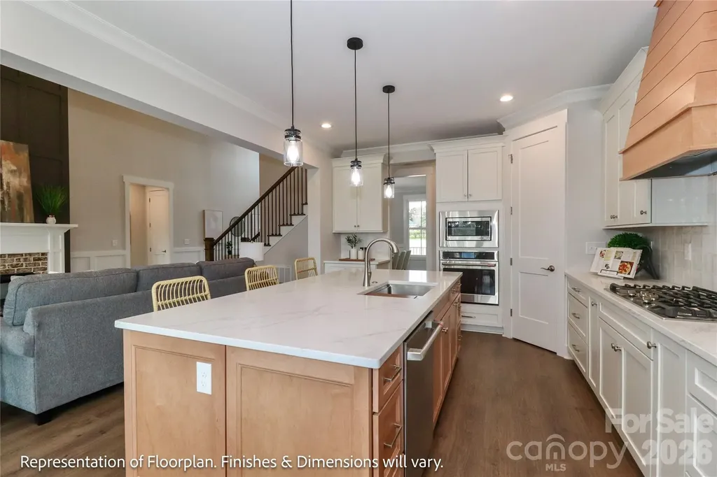 372 Kenway Loop Mooresville NC 28117