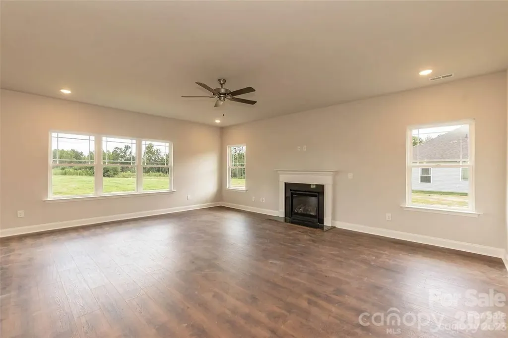 5118 Colchester Court Catawba NC 28609