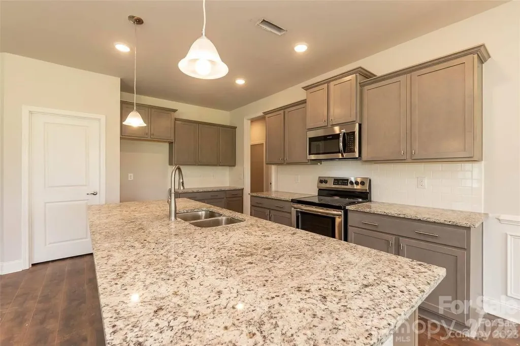 5118 Colchester Court Catawba NC 28609
