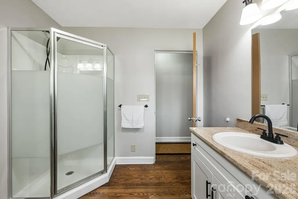 194 Carolina Avenue Brevard NC 28712
