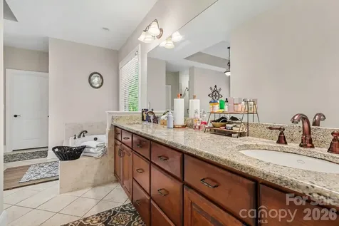 232 Birdie Drive Stanley NC 28164