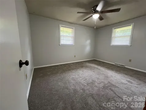 649 Pine Extension Forest City NC 28043