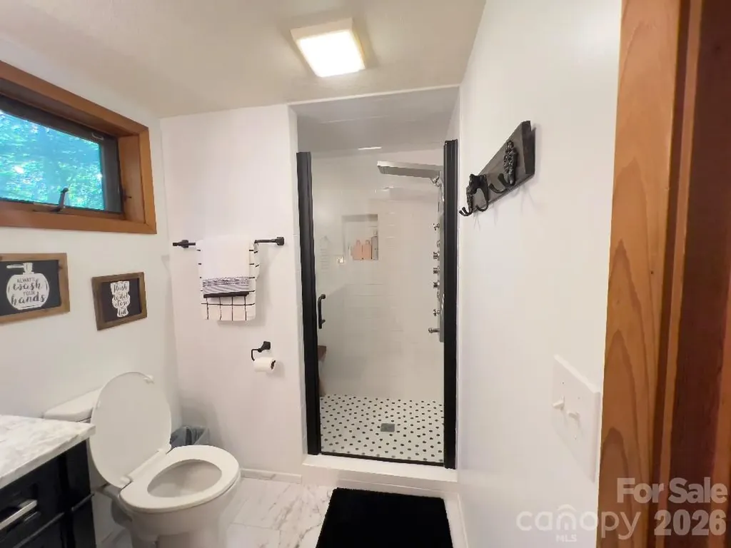394 Jonathan Lane Lake Lure NC 28746