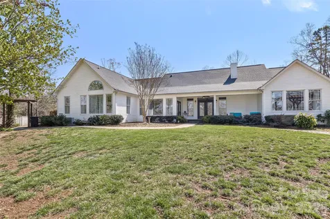 374 & 378 Collinsville Road Columbus NC 28722