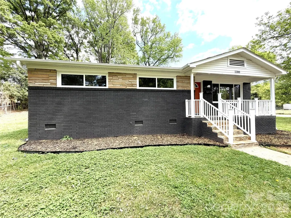 1200 Weststone Drive Charlotte NC 28208