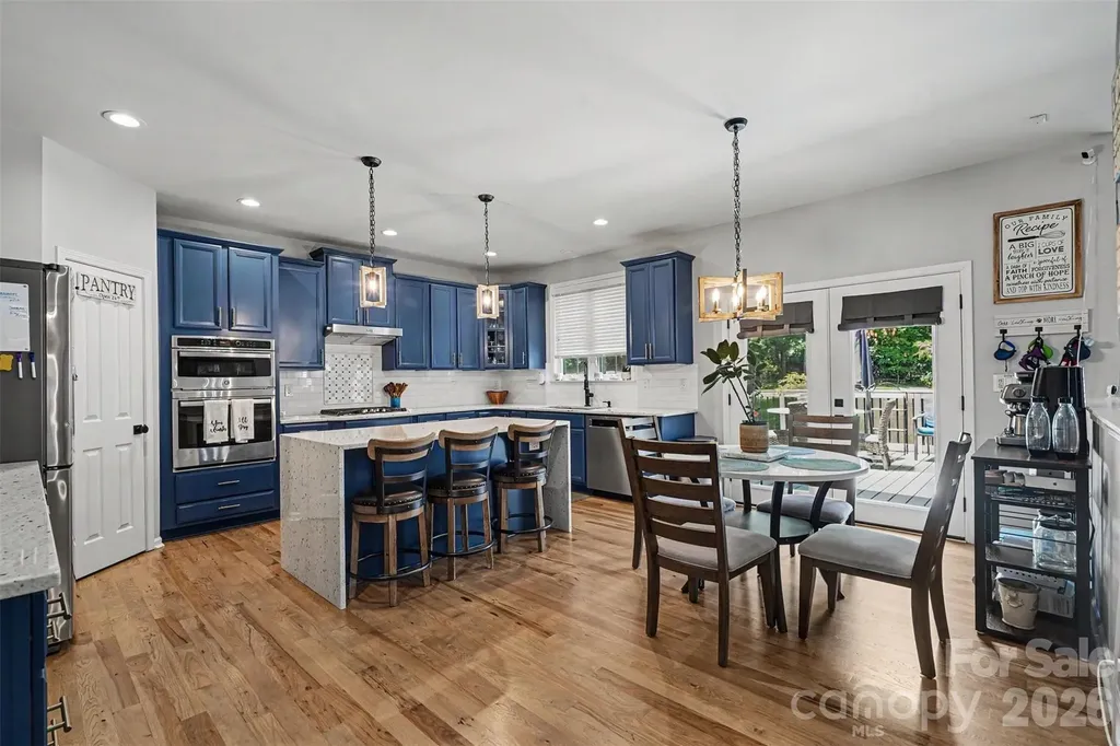 1619 Ballwood Court Charlotte NC 28227