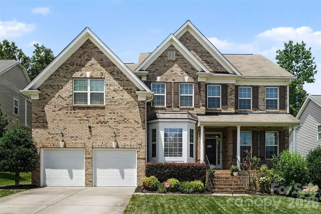 1619 Ballwood Court Charlotte NC 28227