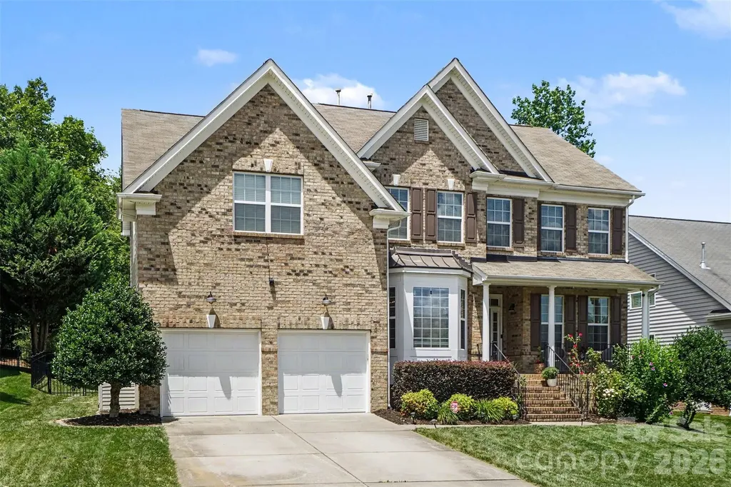 1619 Ballwood Court Charlotte NC 28227