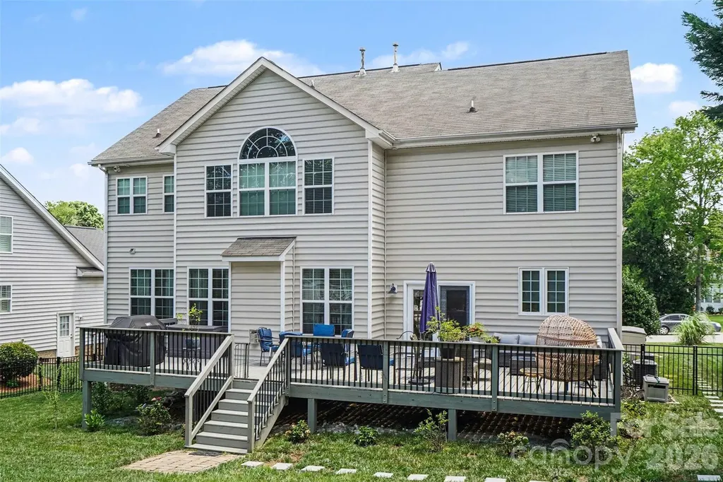 1619 Ballwood Court Charlotte NC 28227