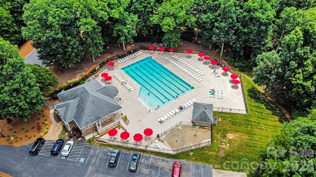 1619 Ballwood Court Charlotte NC 28227
