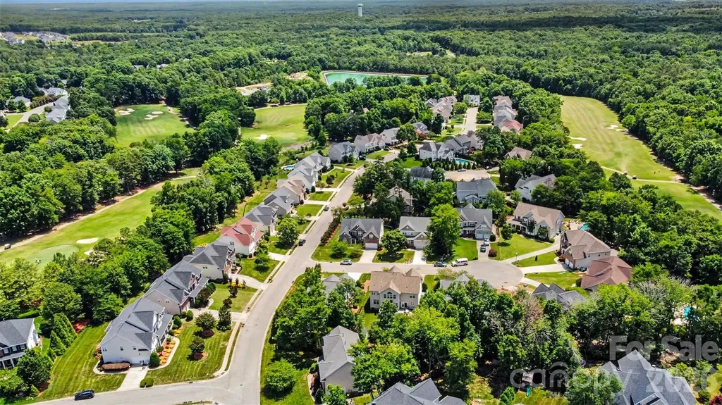 1619 Ballwood Court Charlotte NC 28227