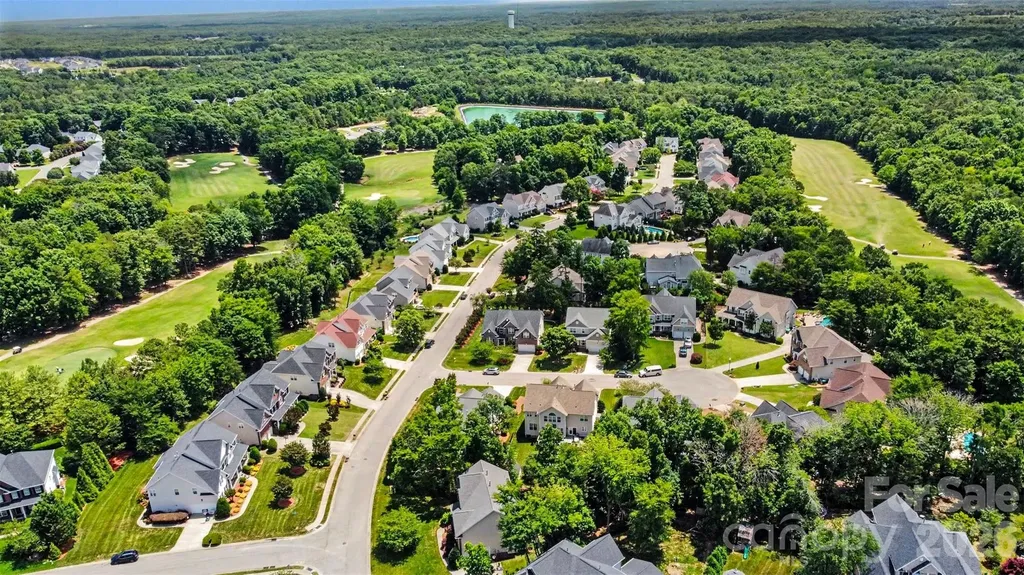 1619 Ballwood Court Charlotte NC 28227