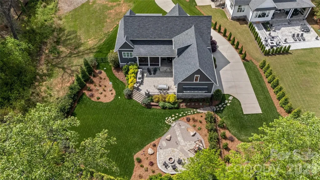 144 Mcneil Lane Mooresville NC 28117