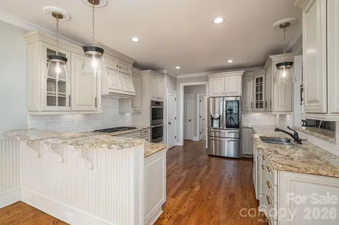 6627 Harbor Oaks Drive Denver NC 28037